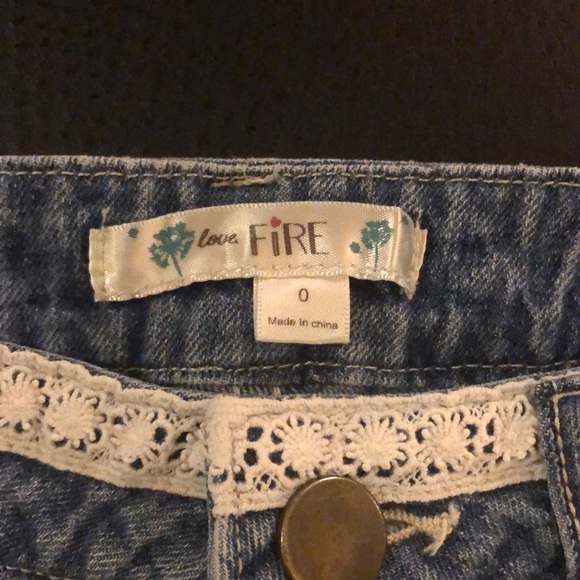 High Waist Denim shorts with Lace Top ( LOVE FIRE) - Picture 3 of 5